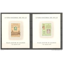 2 hojas commemorativas  de feria nacional del sello 1977