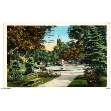 Tarjeta postal  circulada 1932 Fitchburg