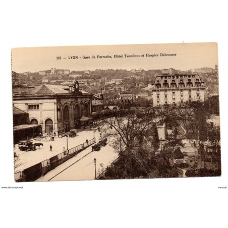 Tarjeta postal de lyon  hotel terminus et hospice debrousse