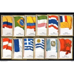 19 cromos de banderas con publicidad chocolat kwatta por detras