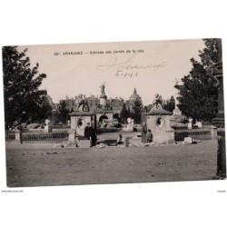 Postal de Aranjuez Entrada del jardin de la isla