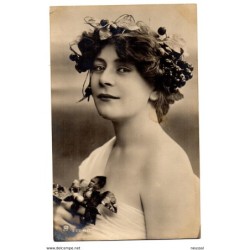 Tarjeta postal  de mujer