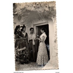 Postal  de granada Gitana del sacro monte buenaventura