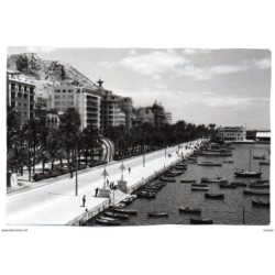 Foto de alicante la esplanda con cliche en los edificios