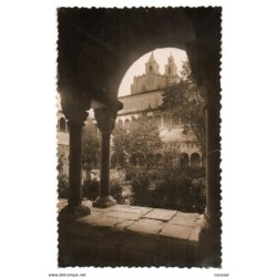 Tarjeta postal barcelona s cugat del valles monasterio y claustro circulada