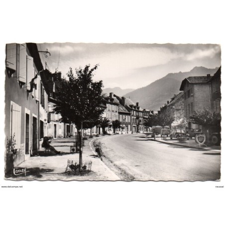 Tarjeta postal de saint beat  avenue gallieni