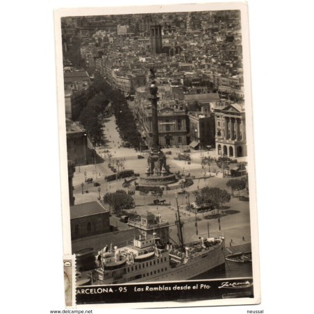 Tarjeta postal de barcelona las ramblas desde el puerto circulada