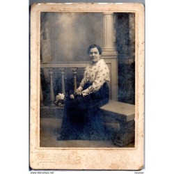 Foto de mujer posando