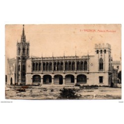 Tarjeta postal valencia  palacio municipal y por detras publicidad de fabrica de corses