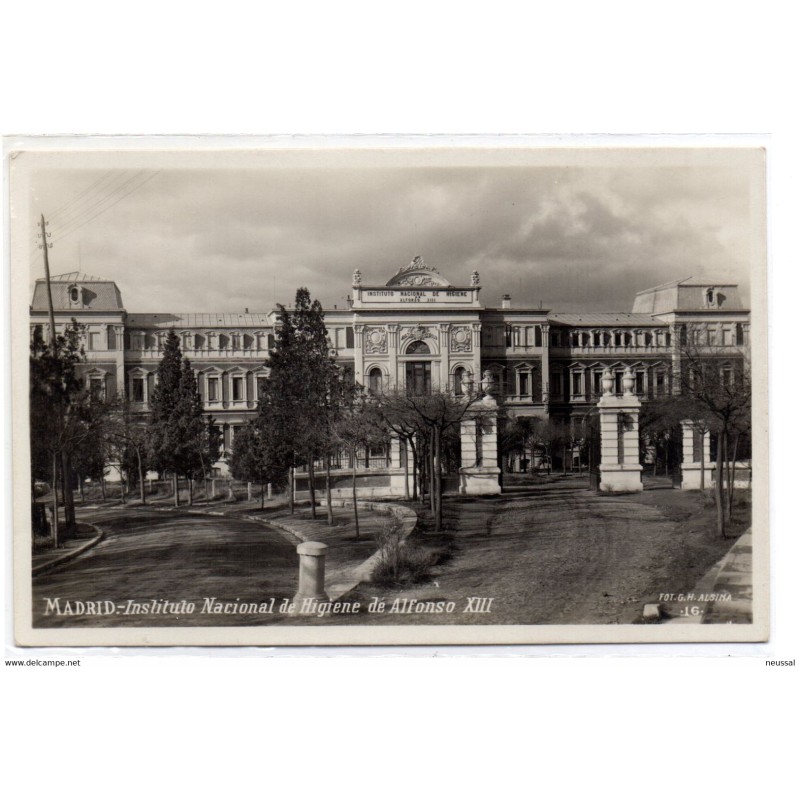 Tarjeta postal de madrid instituto nacional de higiene de alfonso XIII Tarjeta postal de madrid instituto nacional de higiene de alfonso XIII