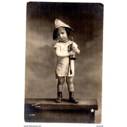 Tarjeta postal de niña sazerac paris