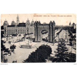 Tarjeta postal de Barcelona Arco del triunfo  y palacio de justicia