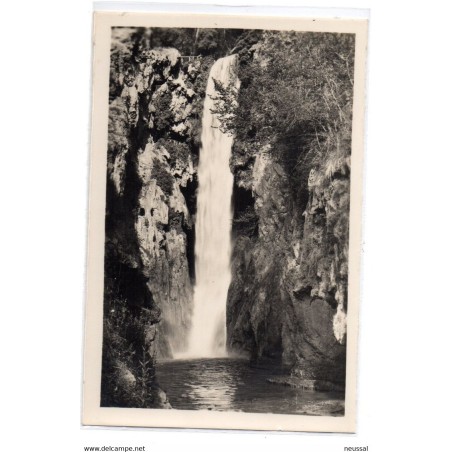 Tarjeta postal   monasterio de piedra cascada de cola de caballo