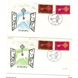 2 sobres de primer dia diferentes dibujo de tema europa de 1968