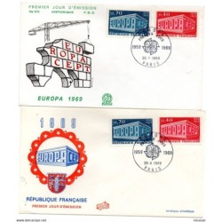 2 sobres de primer dia diferentes dibujo de tema europa de 1969