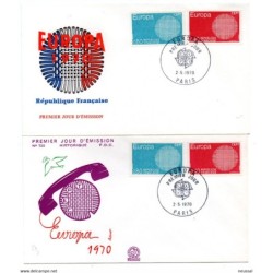 2 sobres de primer dia diferentes dibujo de tema europa de 1970