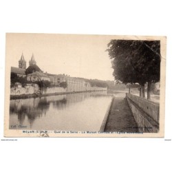 Postal  circulada de Melun Le maison centrale et leglise notredame