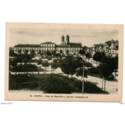 Postal   de porto praa de republica e quartel dinfanteria 18