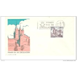 Sobre alcazar de segovia  de 1964