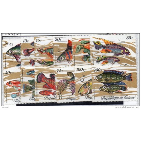 Serie 42839    Peces  Guinee