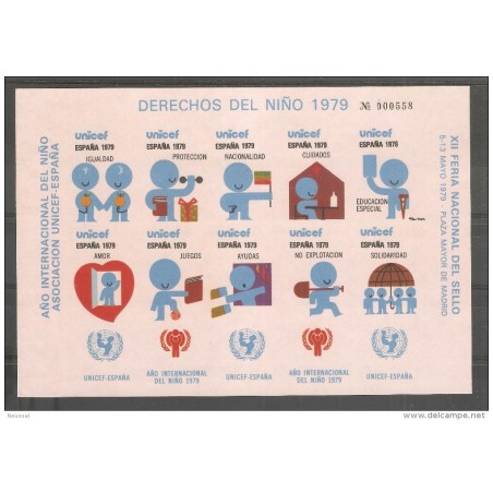 Hb viñeta sin dentar de derecho  del niño