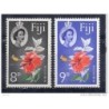 2 sellos fiji flora